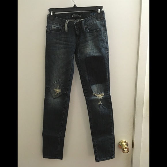 Volcom Jeans - Picture 1 of 3
